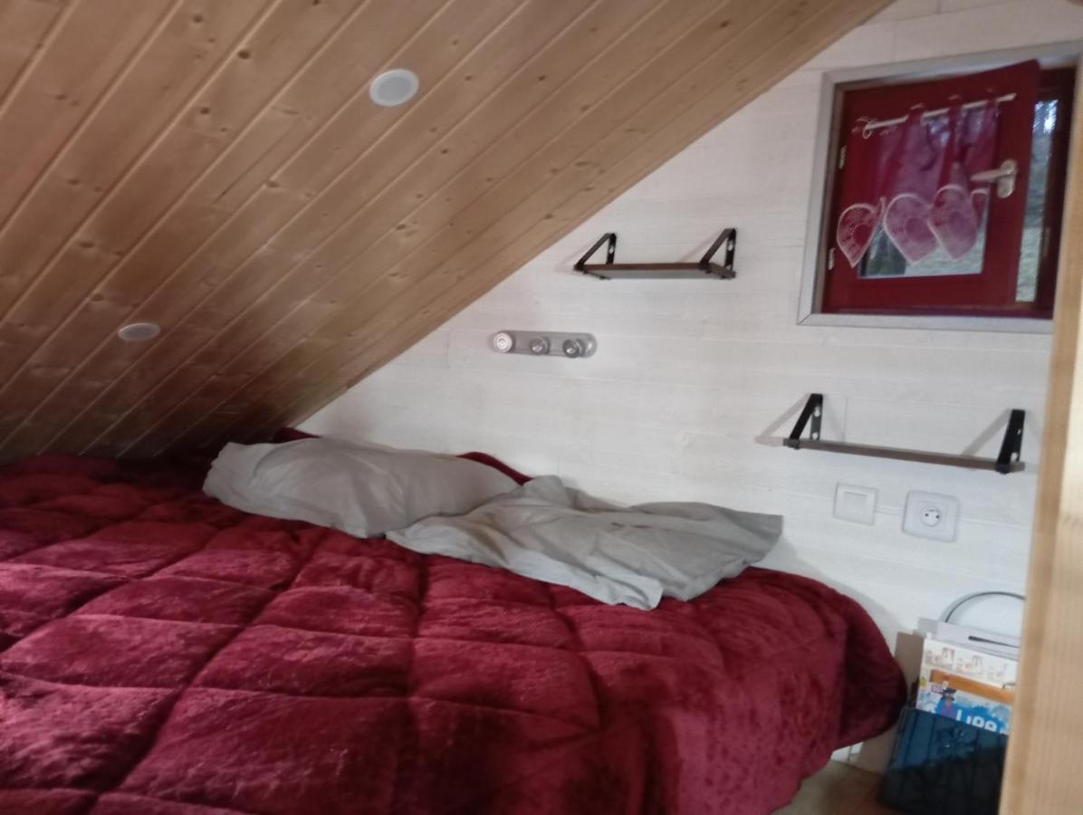La P'Tite Maison Bois Du Herisson Menetrux-en-Joux Kültér fotó