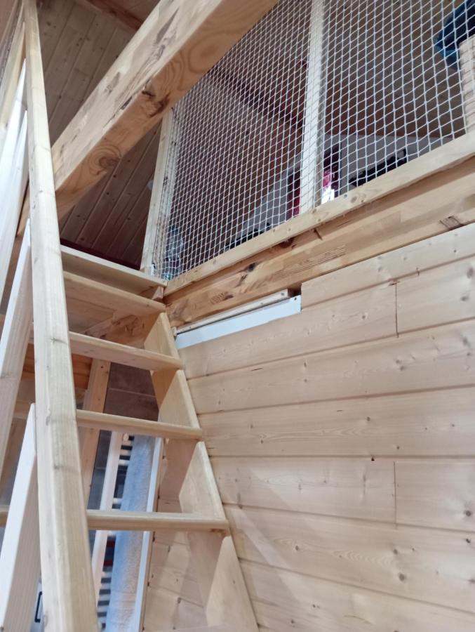La P'Tite Maison Bois Du Herisson Menetrux-en-Joux Kültér fotó