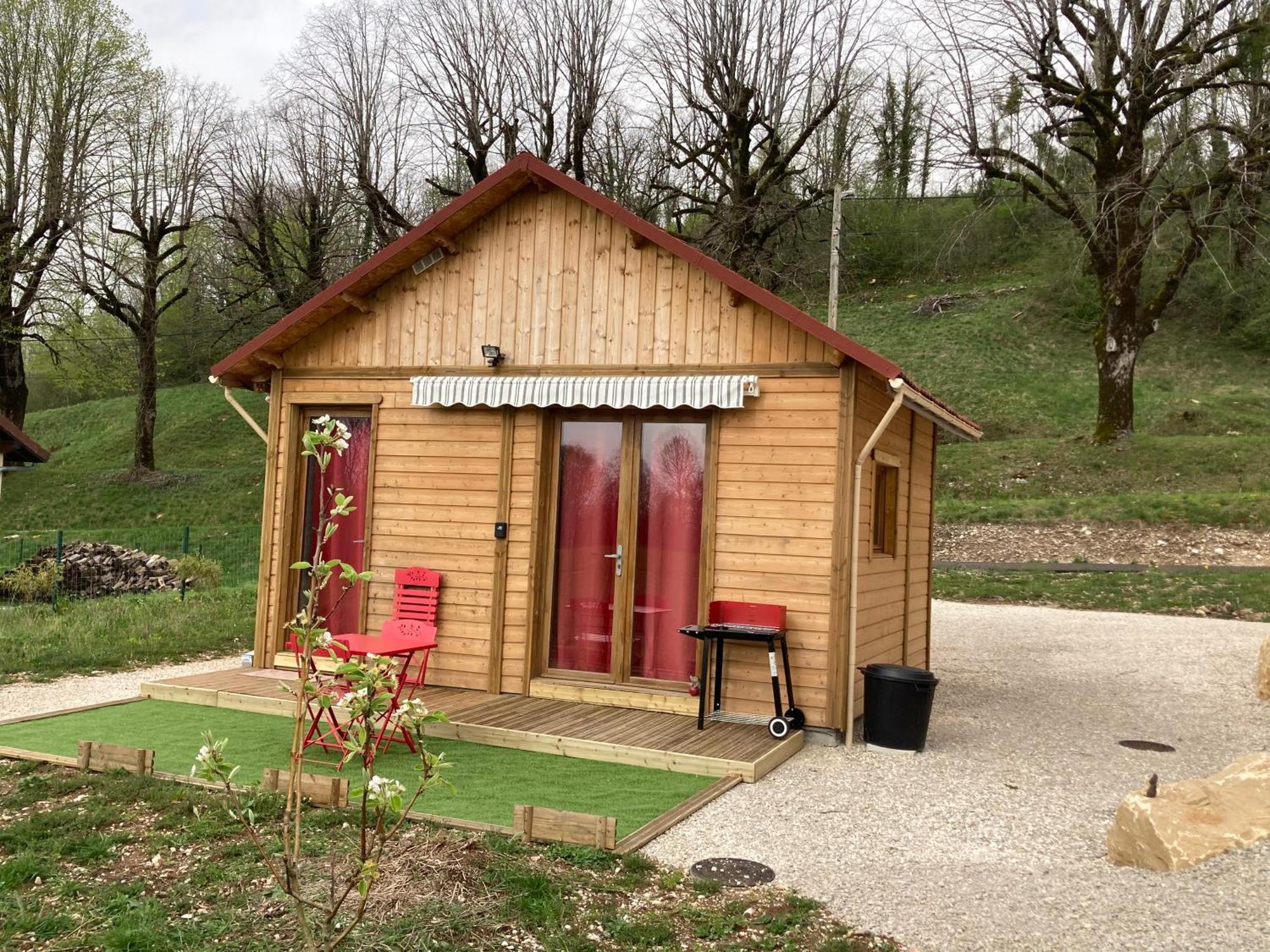 La P'Tite Maison Bois Du Herisson Menetrux-en-Joux Kültér fotó